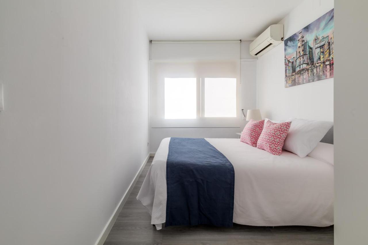 Apartamento Junto A Gran Via Madrid Buitenkant foto